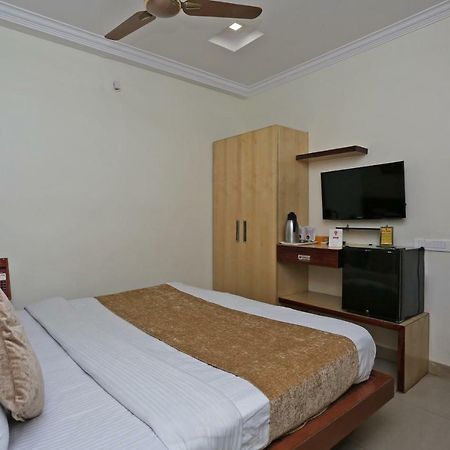 Oyo 3019 Hotel Lingaraj Bhubaneswar Esterno foto