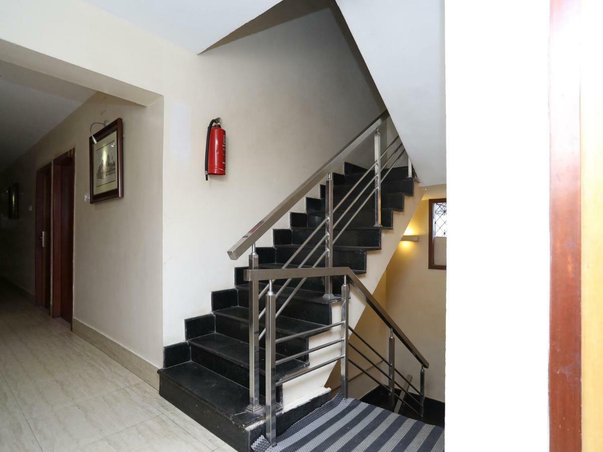 Oyo 3019 Hotel Lingaraj Bhubaneswar Esterno foto